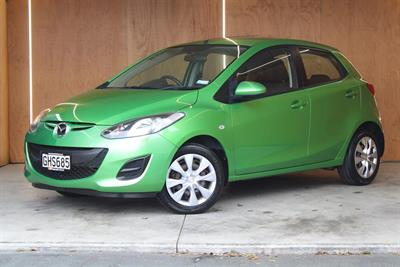 2012 Mazda Mazda2 - Thumbnail