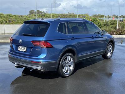 2020 Volkswagen Tiguan - Thumbnail