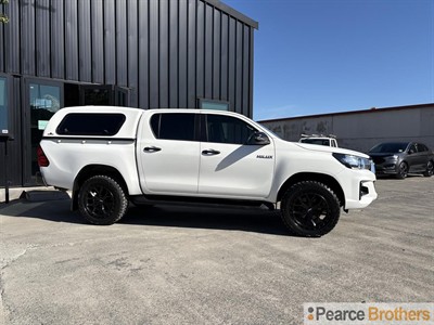 2019 Toyota Hilux - Thumbnail