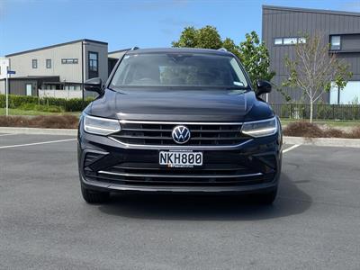 2021 Volkswagen Tiguan - Thumbnail