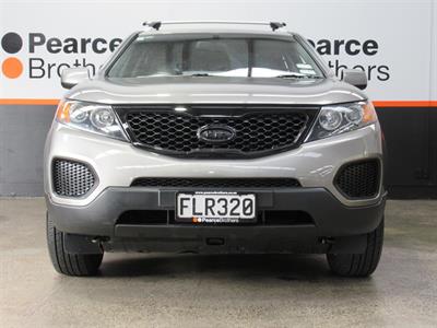 2010 Kia Sorento - Thumbnail