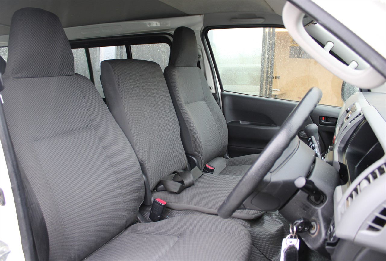 2011 Toyota Hiace