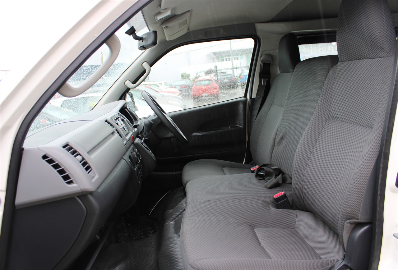 2011 Toyota Hiace