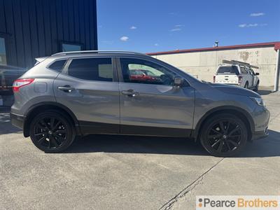 2016 Nissan QASHQAI - Thumbnail