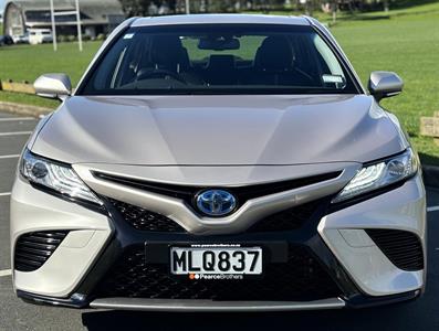 2019 Toyota Camry - Thumbnail