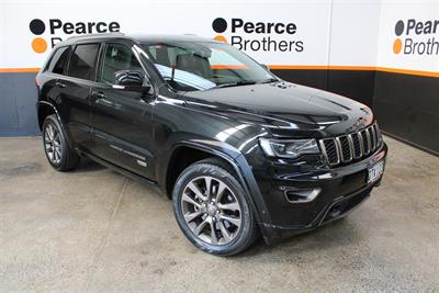 2016 Jeep Grand Cherokee - Thumbnail