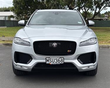 2020 Jaguar F-Pace - Thumbnail