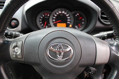 2013 Toyota RAV4 - Thumbnail