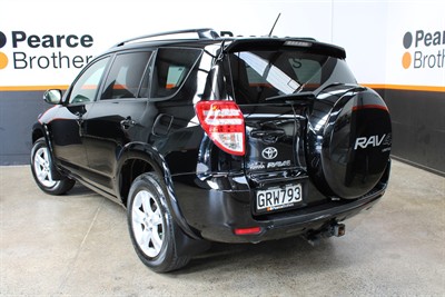 2013 Toyota RAV4 - Thumbnail