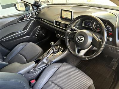 2015 Mazda Axela - Thumbnail