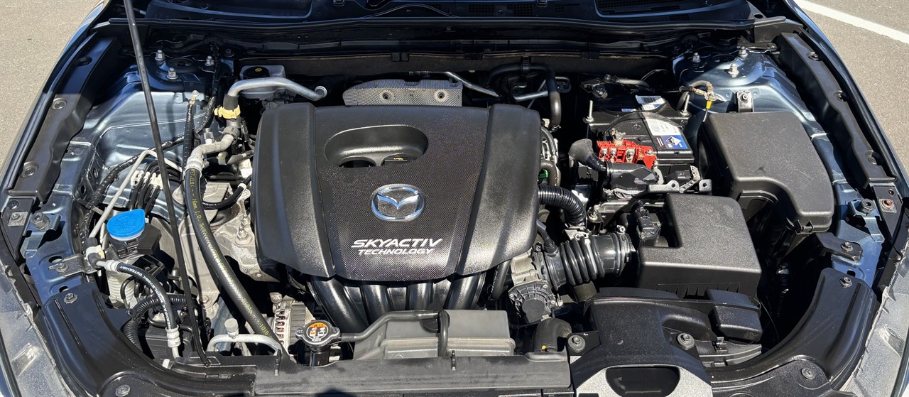 2015 Mazda Axela