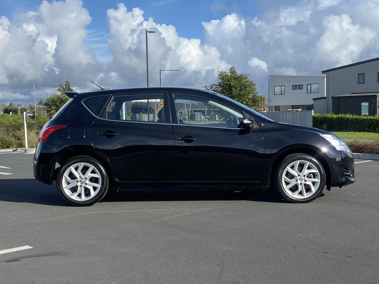 2013 Nissan PULSAR