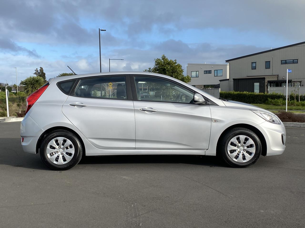 2017 Hyundai ACCENT