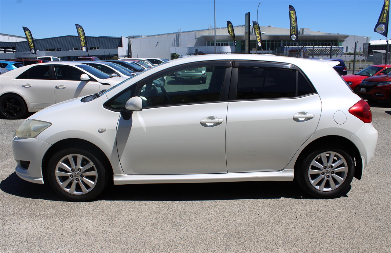 2008 Toyota Auris