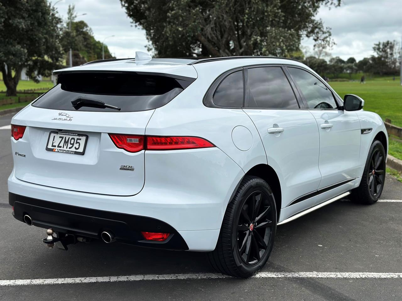 2018 Jaguar F-Pace