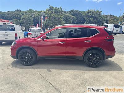 2020 Nissan X-Trail - Thumbnail