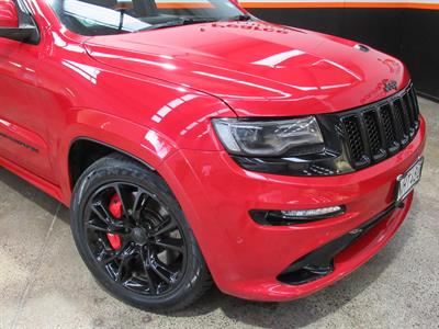 2015 Jeep Grand Cherokee - Thumbnail