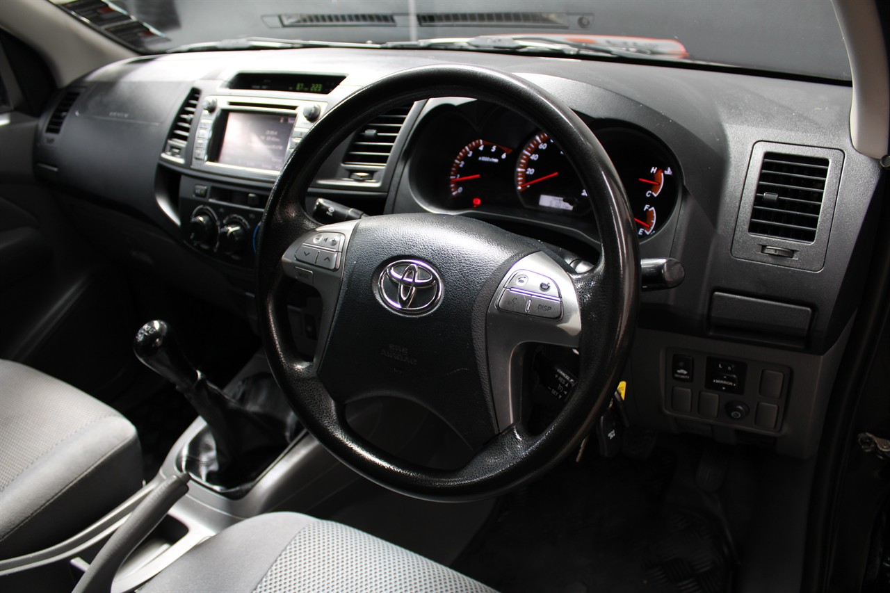 2015 Toyota Hilux