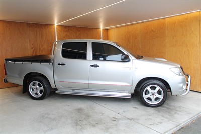 2011 Toyota Hilux - Thumbnail