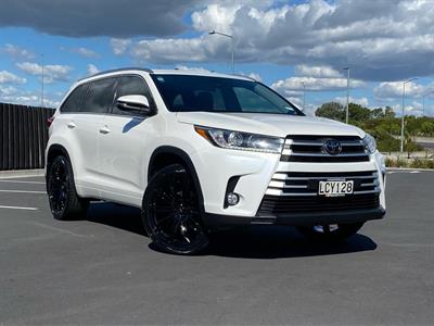 2018 Toyota Highlander - Thumbnail