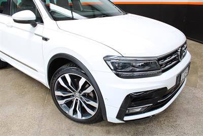 2018 Volkswagen TIGUAN - Thumbnail