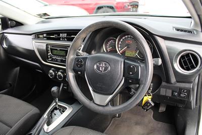 2013 Toyota Corolla - Thumbnail