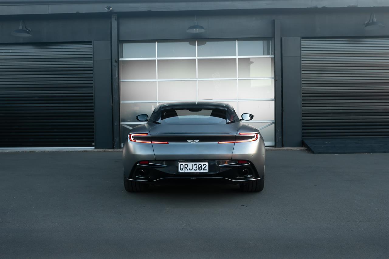 2017 Aston Martin DB11