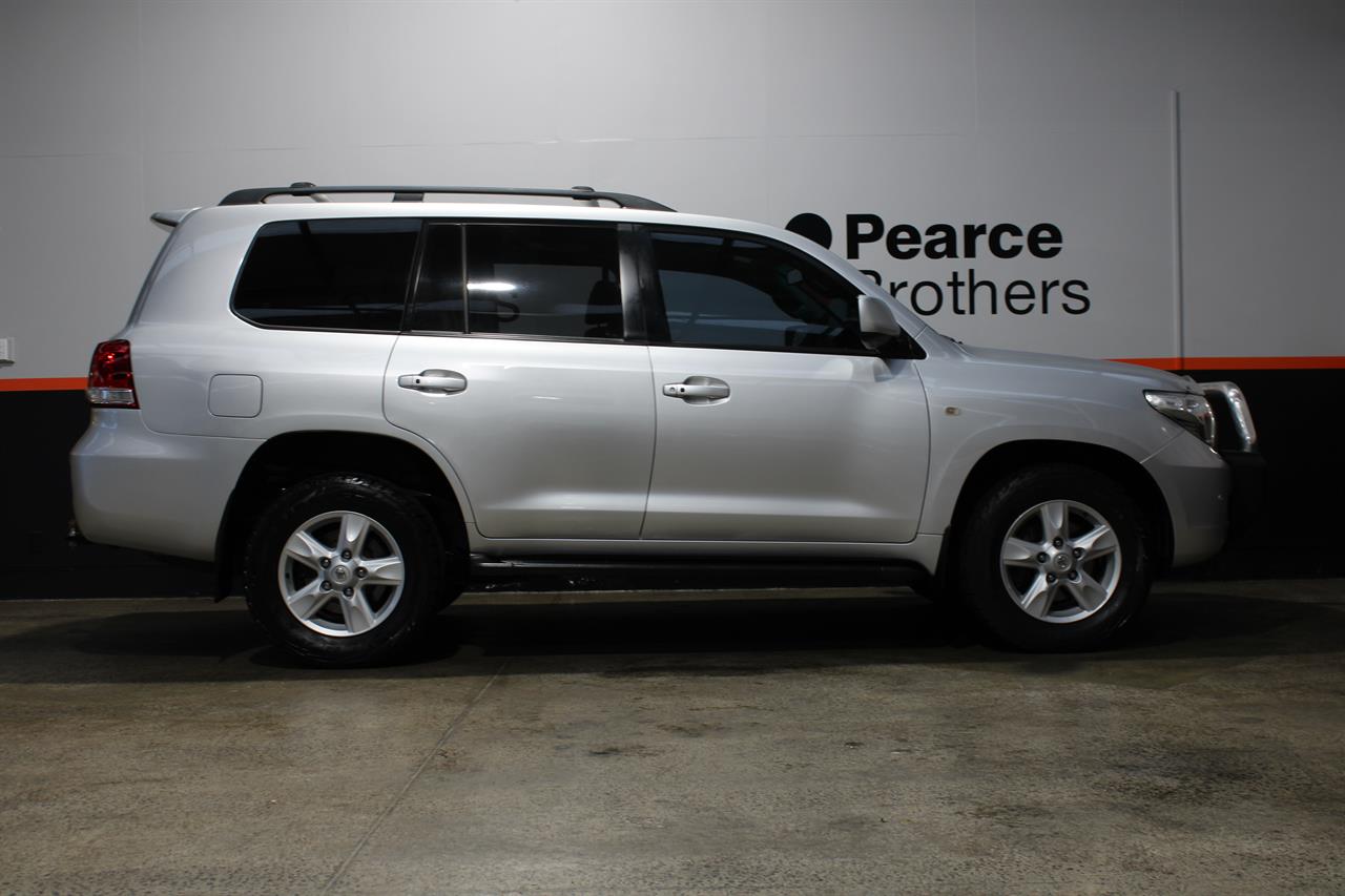 2011 Toyota LandCruiser