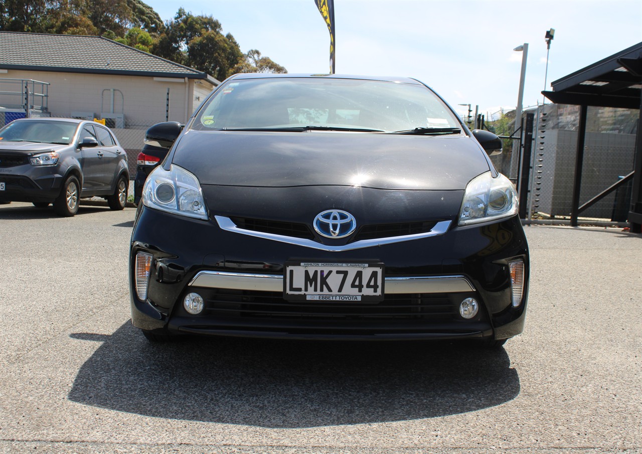 2014 Toyota PRIUS