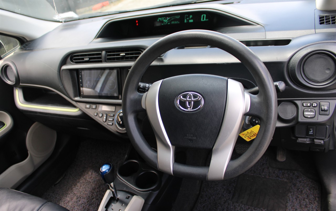 2013 Toyota Aqua