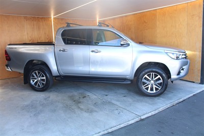 2016 Toyota Hilux - Thumbnail