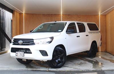 2019 Toyota Hilux - Thumbnail