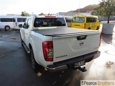 2020 Nissan Navara - Thumbnail