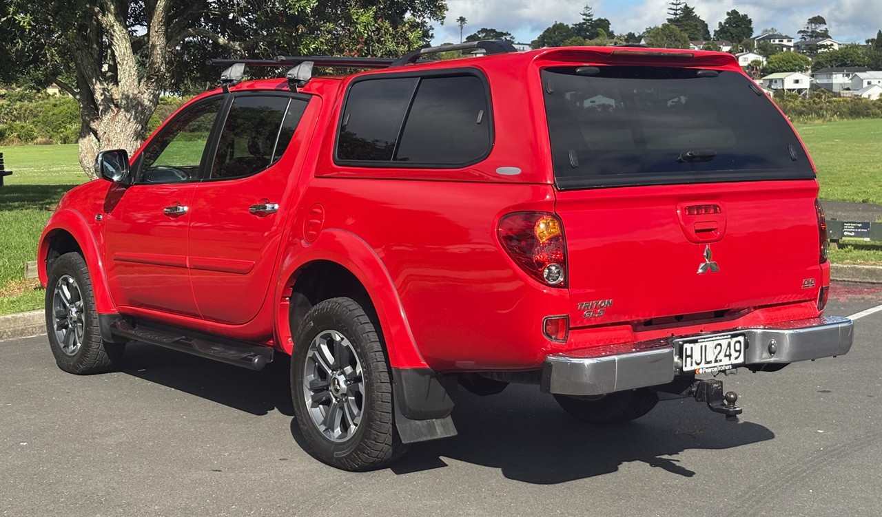 2014 Mitsubishi Triton