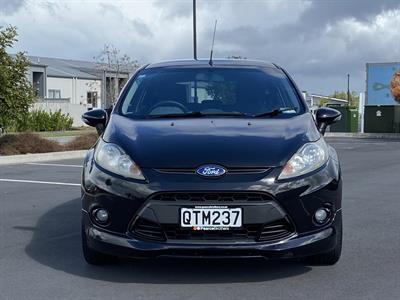 2012 Ford Fiesta - Thumbnail