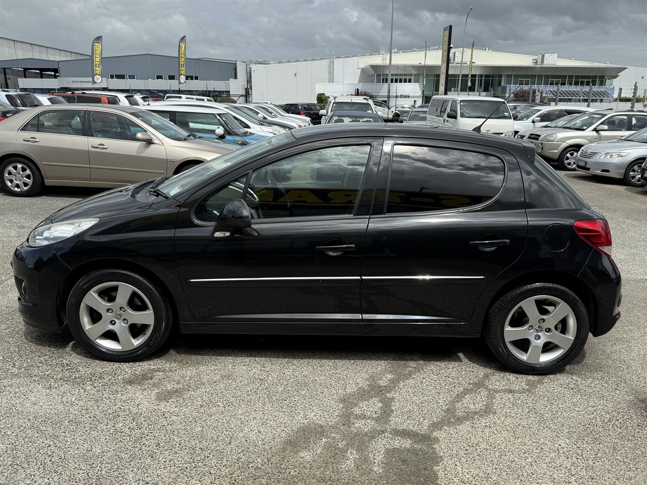 2012 Peugeot 207