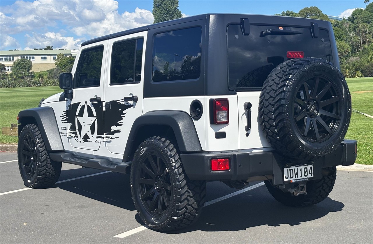 2015 Jeep WRANGLER