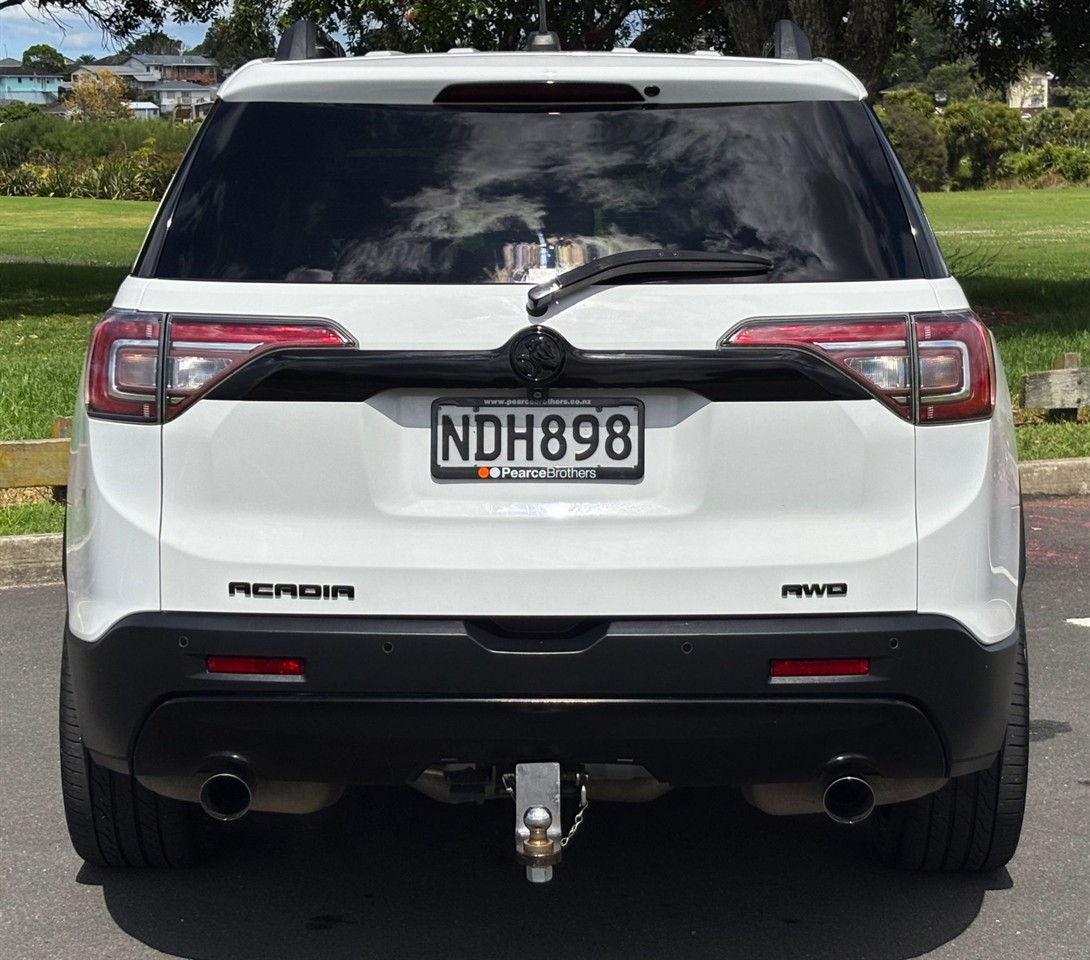 2018 Holden Acadia