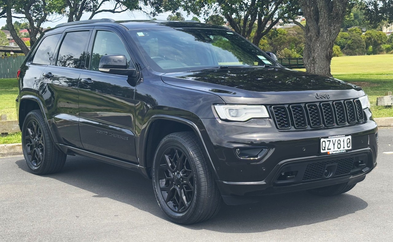 2020 Jeep GRAND CHEROKEE