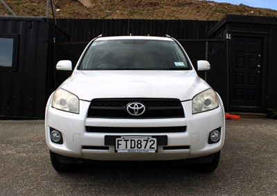 2011 Toyota RAV4 - Thumbnail