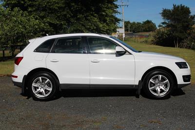 2011 Audi Q5 - Thumbnail