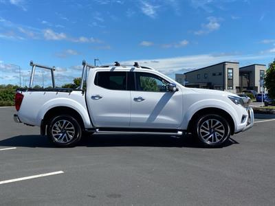 2020 Nissan Navara - Thumbnail