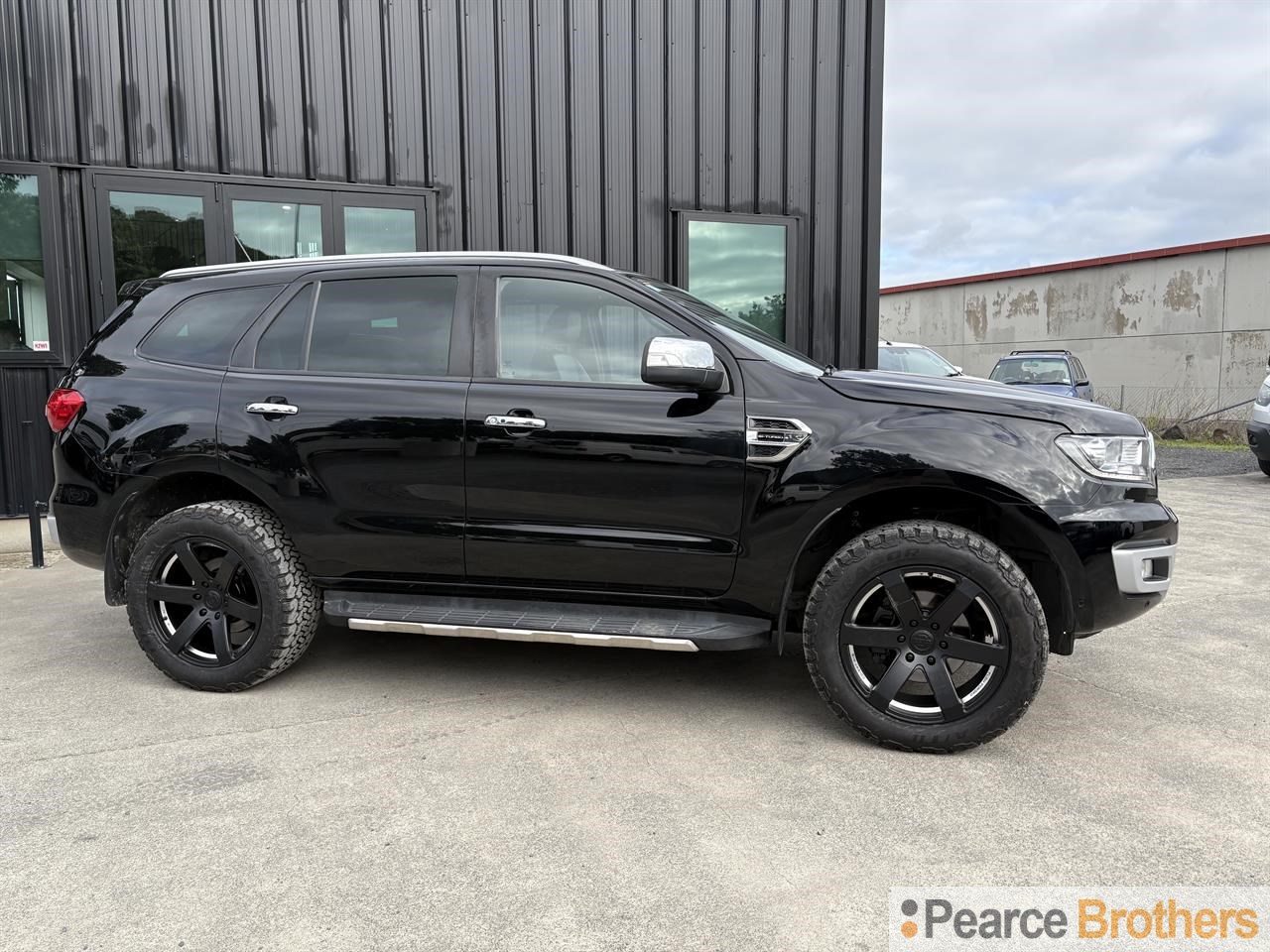 2019 Ford Everest