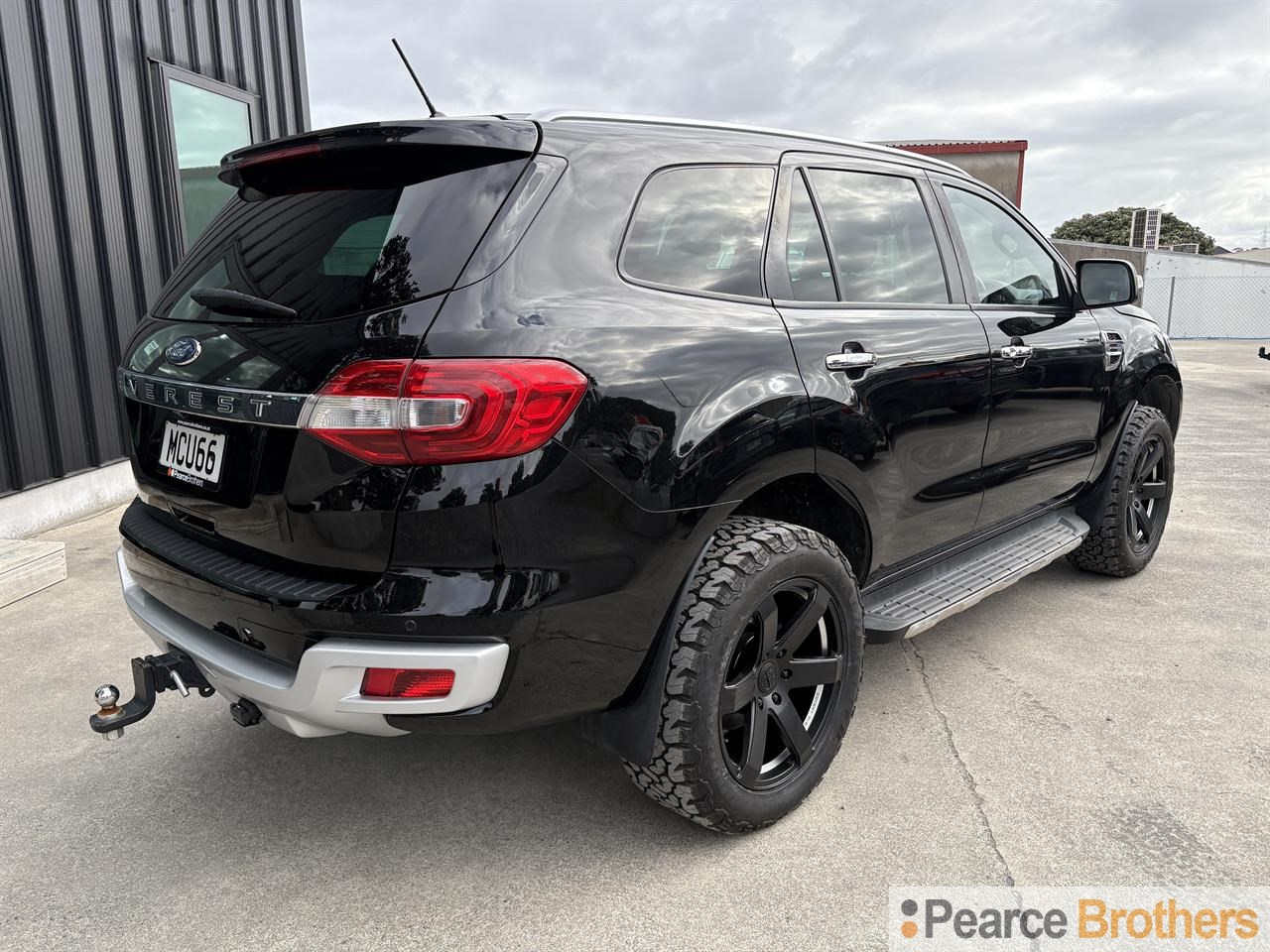 2019 Ford Everest