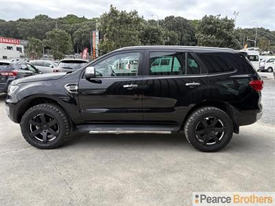 2019 Ford Everest - Thumbnail