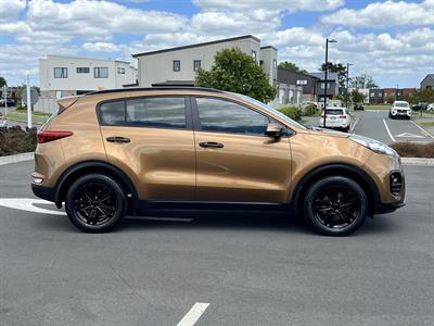 2016 Kia SPORTAGE - Thumbnail