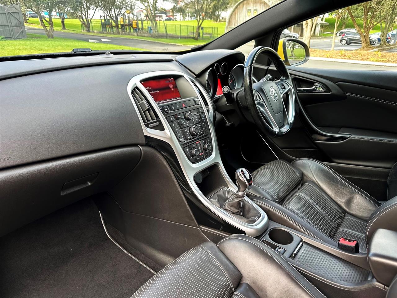 2015 Holden Astra