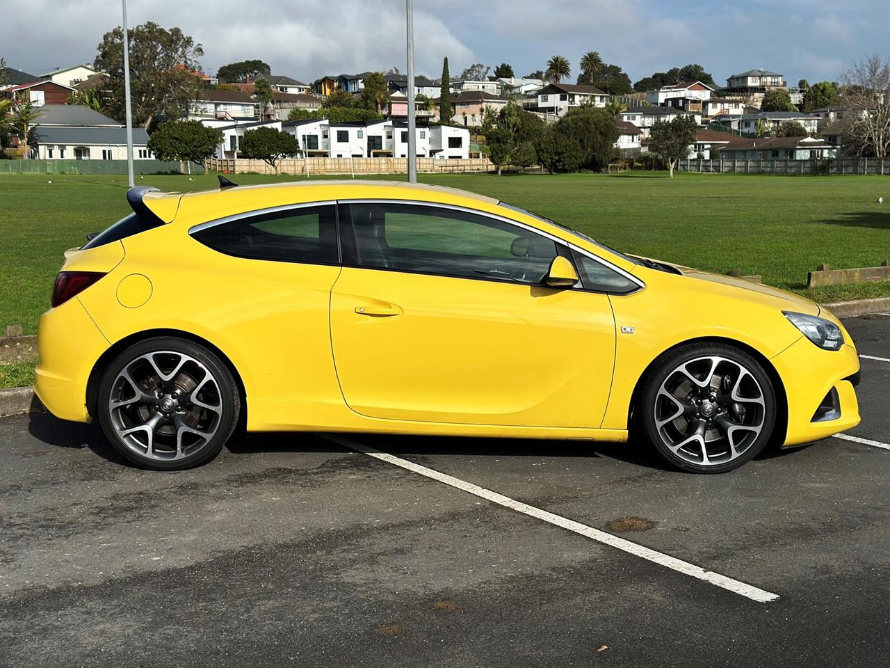 2015 Holden Astra