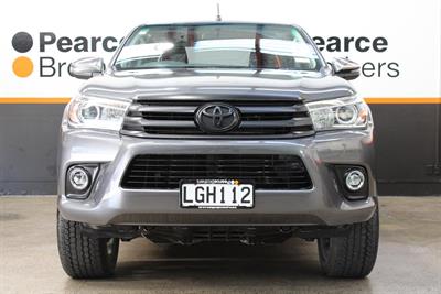 2018 Toyota Hilux - Thumbnail