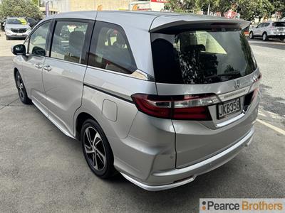 2015 Honda ODYSSEY - Thumbnail